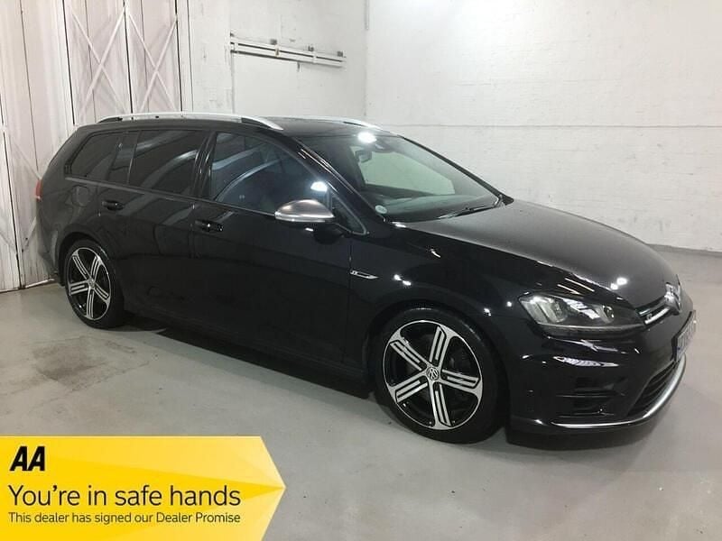 Used VW Golf VII R 300 HP (220 kW) 2015 Black Estate