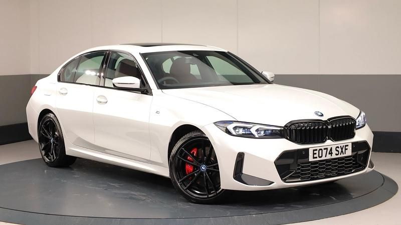 White Used 2024 BMW 330e M Sport | £40,000 (A bit pricey) - Image 1/4