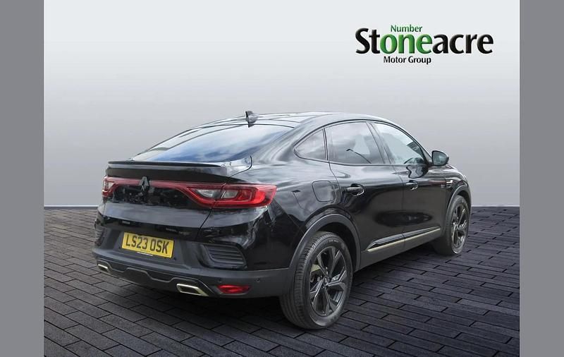 Used Renault Arkana Engineered 140 HP (102 kW) 2023 Black SUV