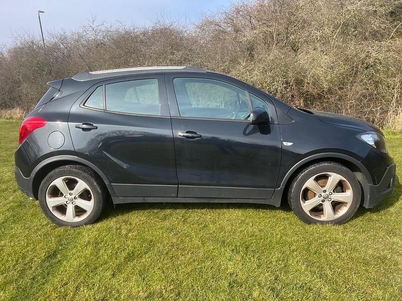 Black Used 2015 Vauxhall Mokka SUV | £2,499 (Expensive) - Image 1/2