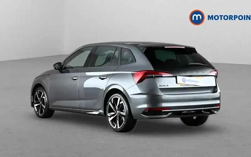 Gebraucht Skoda Scala Monte Carlo 116 PS (85 kW) 2025 Grau Kleinwagen