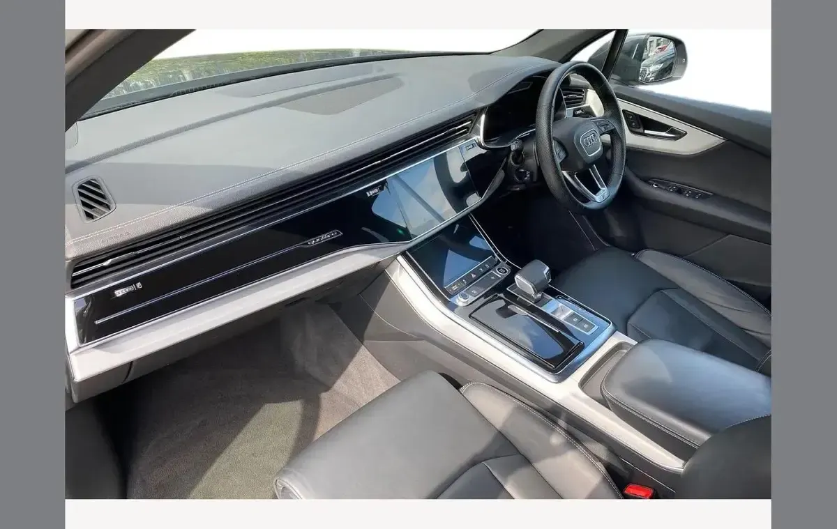 Used Audi Q7 Black Edition 286 HP (210 kW) 2023 Grey SUV