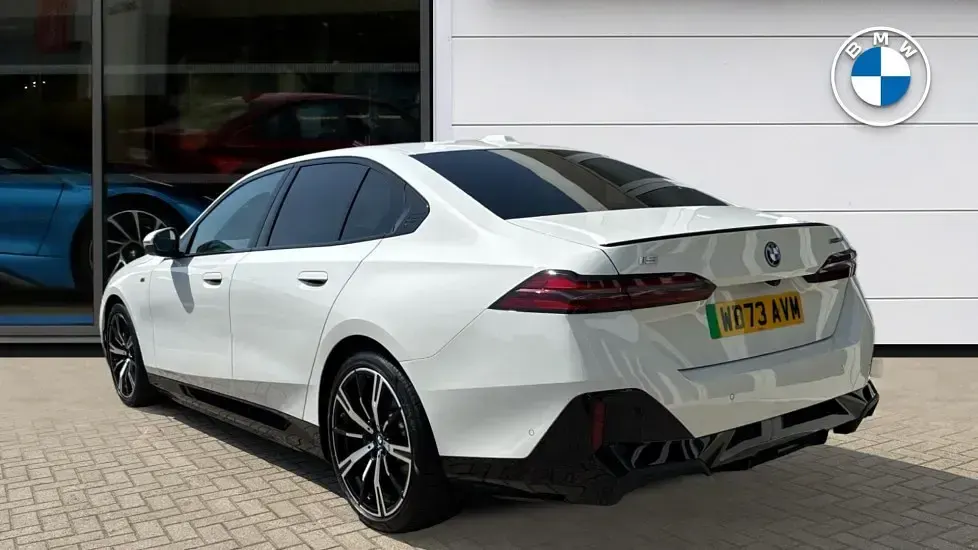 Used BMW i5 M Sport 246 kW (335 HP) 2024 White