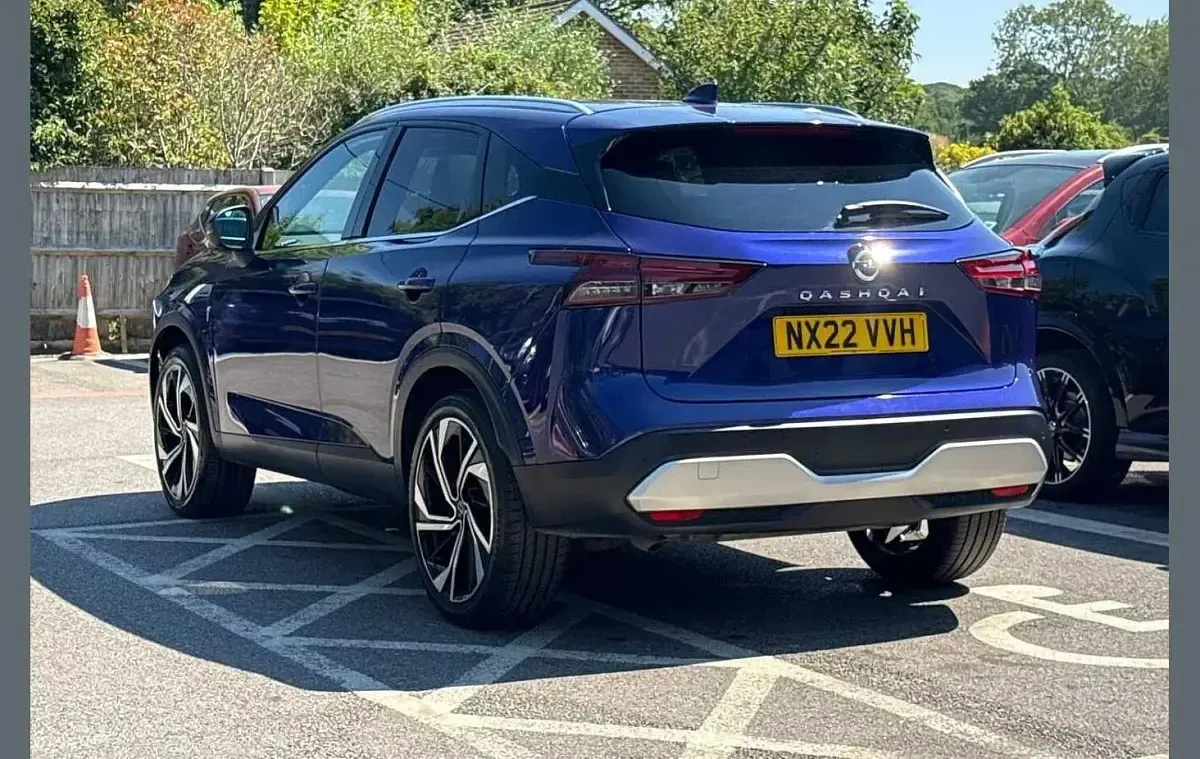 Used Nissan Qashqai Tekna+ 155 HP (114 kW) 2022 Blue SUV