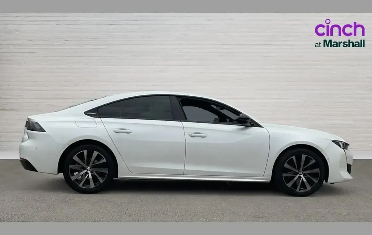 Used Peugeot 508 GT-line 163 HP (119 kW) 2020 White Hatchback