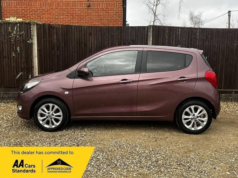Used Vauxhall Viva 75 HP (55 kW) 2018 Red Hatchback