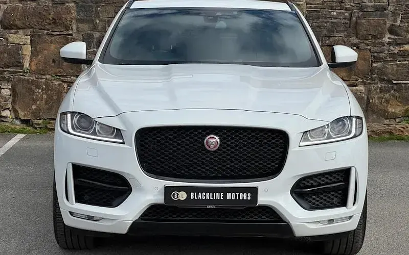 Used Jaguar F-Pace R-Sport 241 HP (177 kW) 2020 SUV