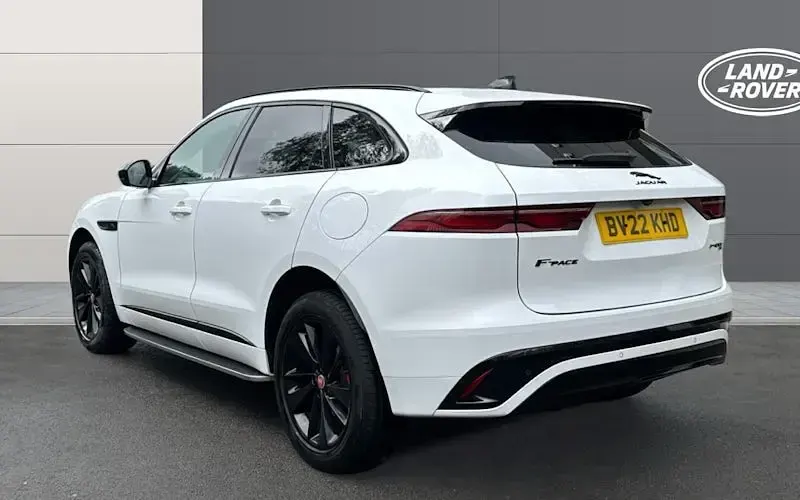 Used Jaguar F-Pace R-Dynamic 404 HP (297 kW) 2022 White SUV