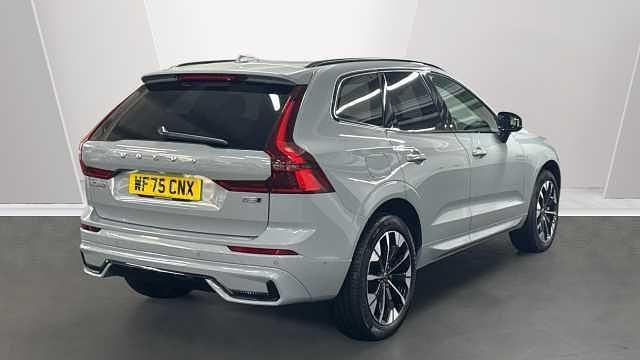 Usado Volvo XC60 Plus 247 HP (181 kW) 2026 SUV