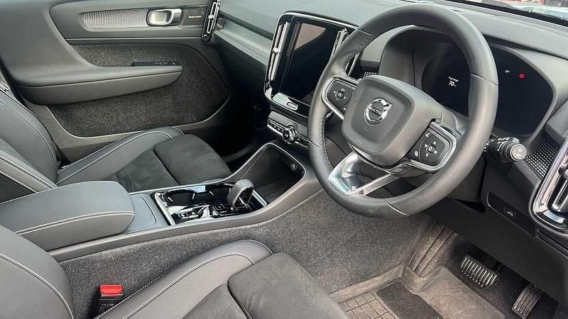 Used Volvo XC40 Ultimate 2024 Grey SUV