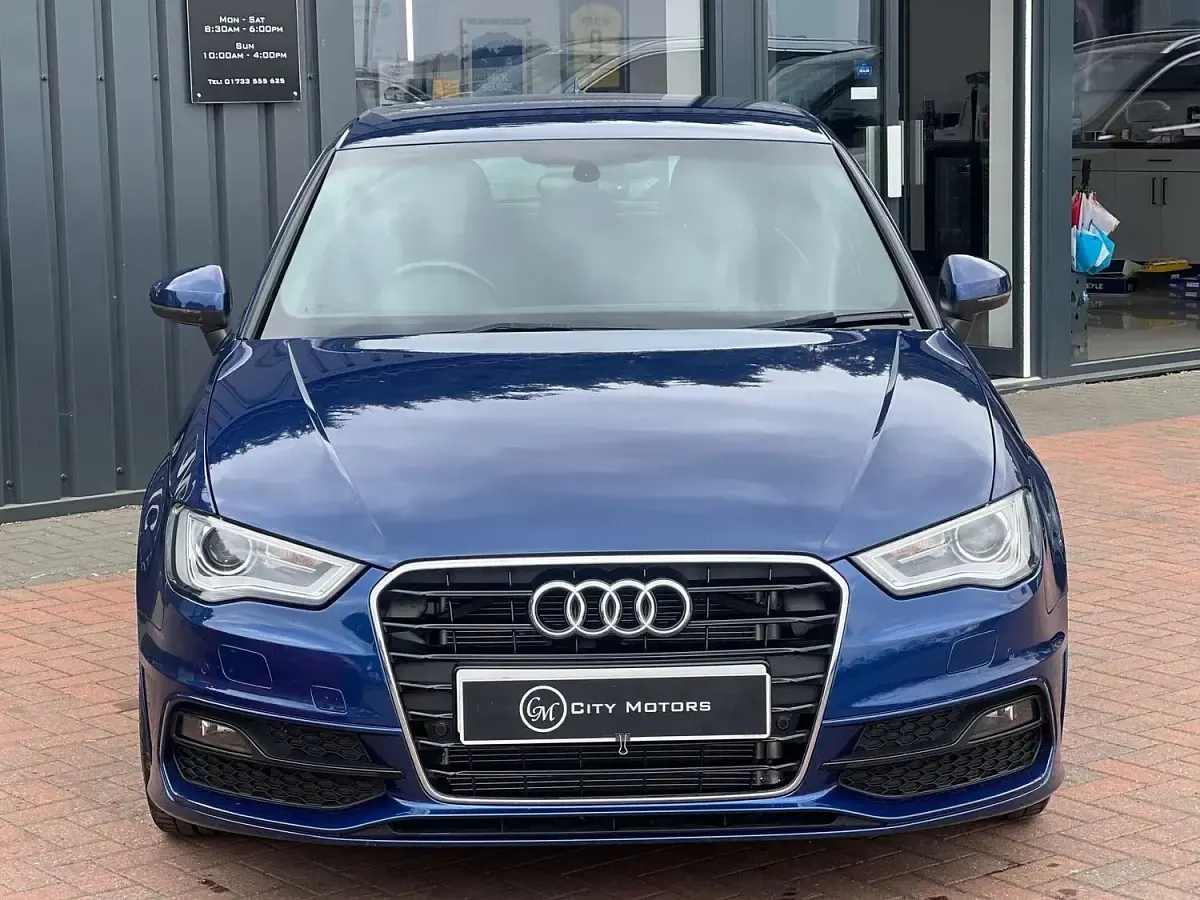 Used Audi A3 Sportback S-Line 184 HP (135 kW) 2014 Blue Hatchback