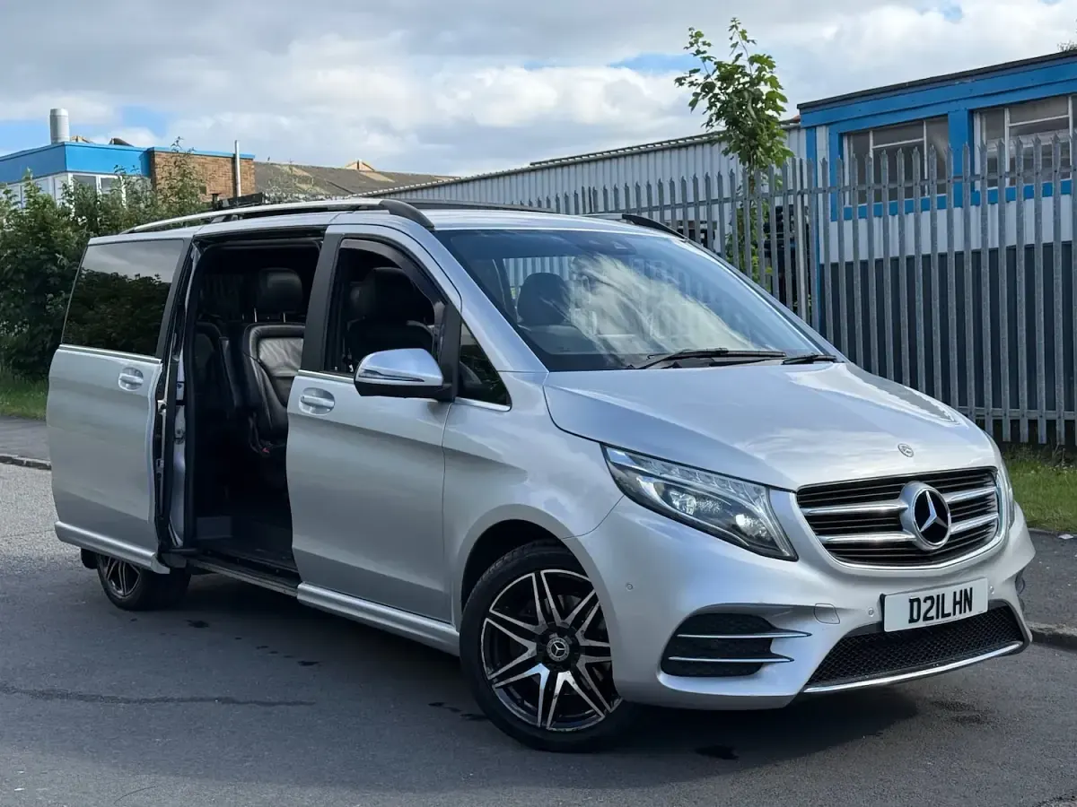 Used Mercedes V250 AMG line 2018 Silver MPV