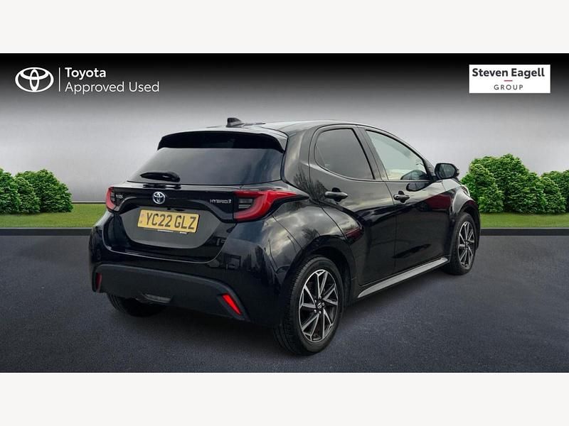 Used Toyota Yaris Hybrid Design 2022 Black Hatchback