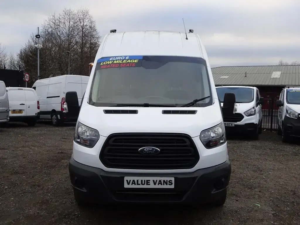 Used Ford Transit 130 HP (95 kW) 2018 White Van