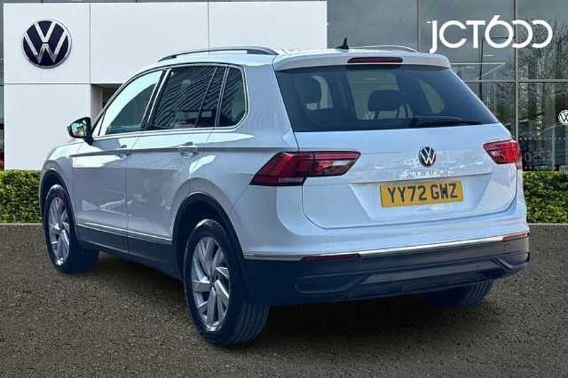 Used VW Tiguan Life 150 HP (110 kW) 2022 White SUV