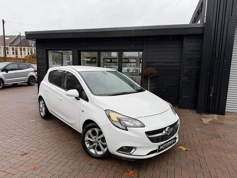 White Used 2019 Vauxhall Corsa SRi Hatchback | £8,650 (Good price) - Image 1/4