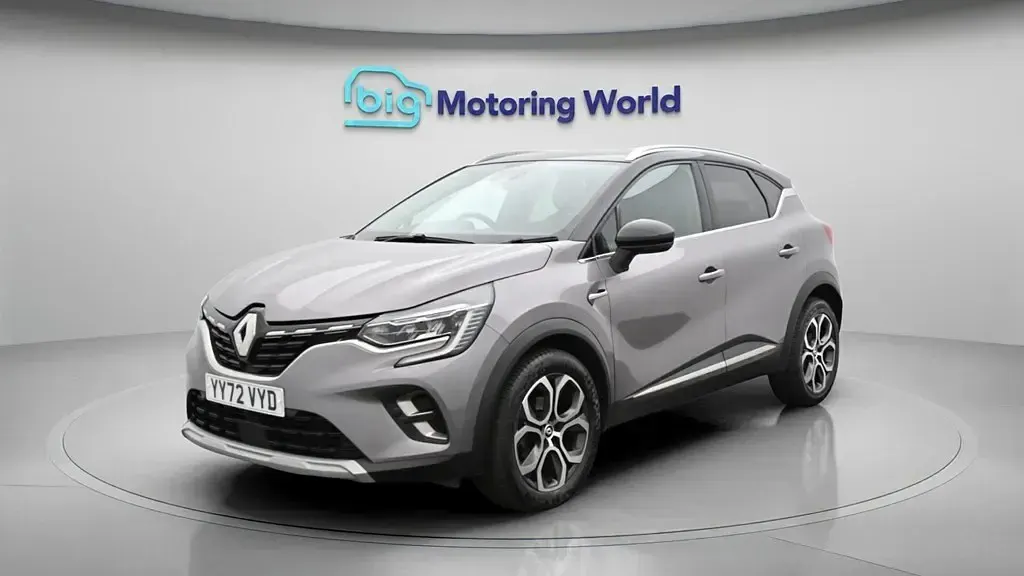Begagnad Renault Captur Techno 90 HK (66 kW) 2023 Grå SUV