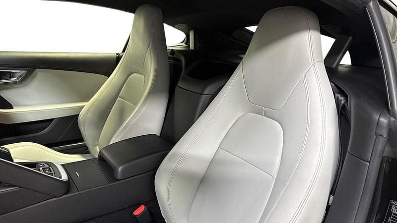 Used Jaguar F-Type Supercharged 380 HP (279 kW) 2016 Black Coupe