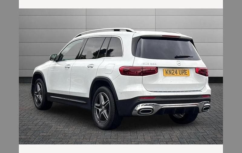 Used Mercedes GLB200 Executive 163 HP (119 kW) 2024 White SUV