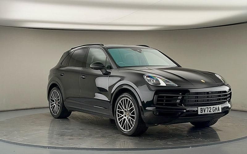 Black Used 2022 Porsche Cayenne Platinum Edition SUV | £59,700 (Fair price) - Image 1/4