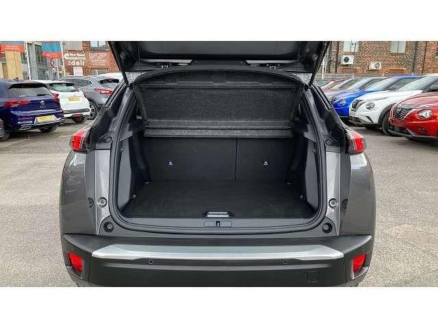 Begagnad Peugeot 2008 Allure Premium 101 HK (74 kW) 2020 Grå SUV