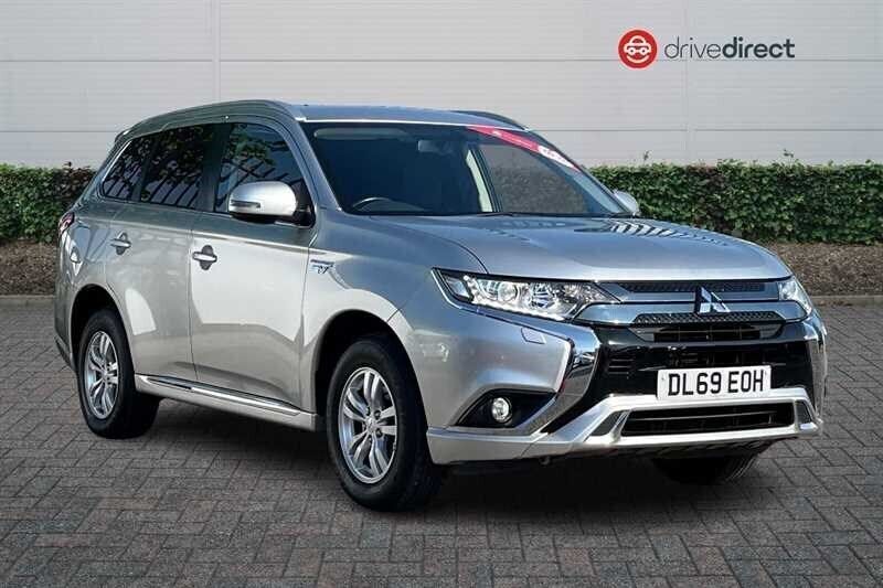 Silver Used 2019 Mitsubishi Outlander P-HEV SUV | £11,750 (Super price) - Image 1/4