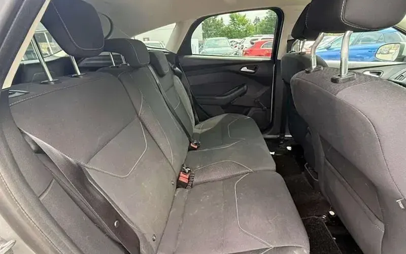 Used Ford Focus Zetec 120 HP (88 kW) 2016 Hatchback