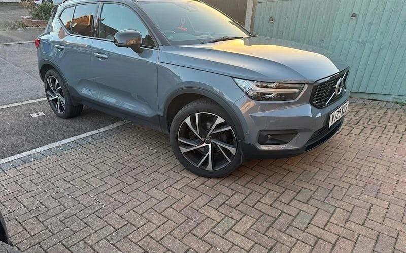 Used Volvo XC40 R-Design Pro 150 HP (110 kW) 2020 Grey SUV