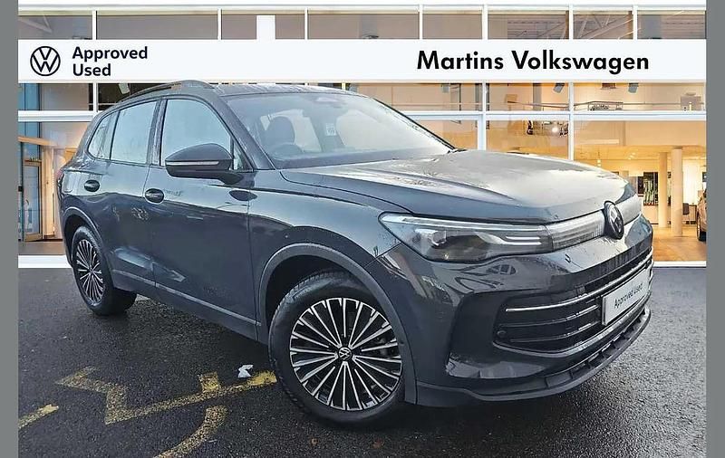 Grey Used 2025 VW Tiguan Life SUV | £29,490 (Expensive) - Image 1/4