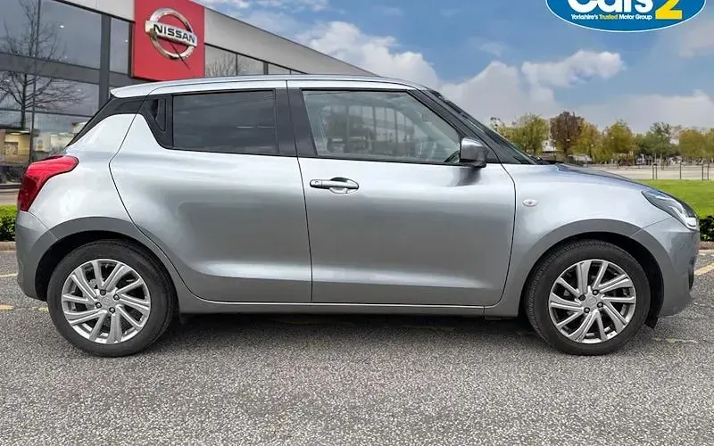 Used Suzuki Swift SZ-T 83 HP (61 kW) 2023 Silver Hatchback
