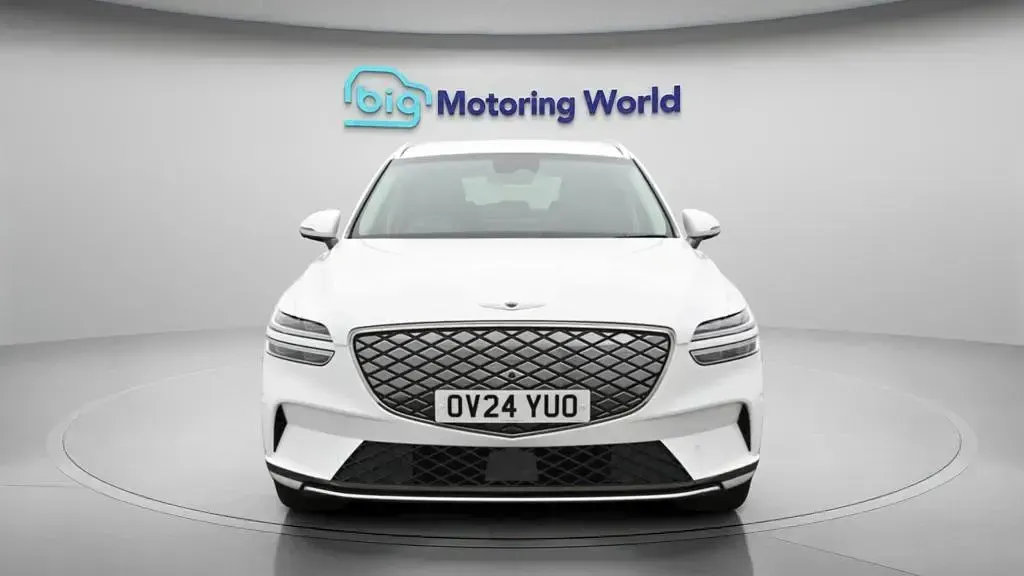 Used Genesis GV70 359 kW (489 HP) 2024 SUV