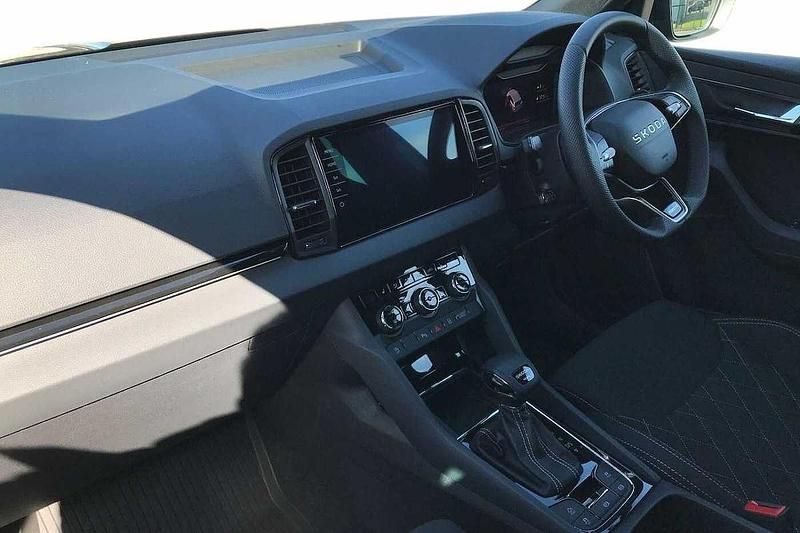 Used Skoda Karoq SportLine 187 HP (137 kW) 2025 Black magic pearl effect SUV