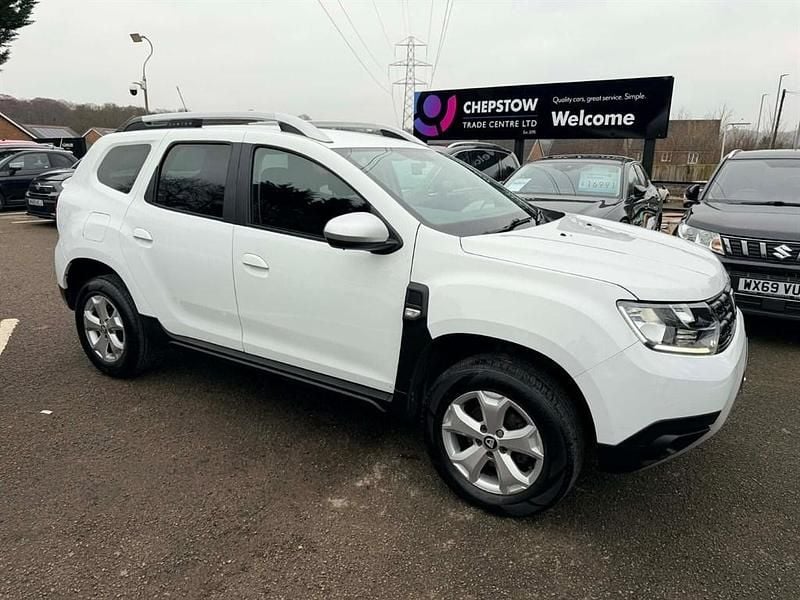Used Dacia Duster Comfort 115 HP (84 kW) 2019 White Hatchback