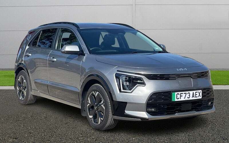 Used 2025 Kia e-Niro 4 SUV | £22,999 (A bit pricey) - Image 1/4