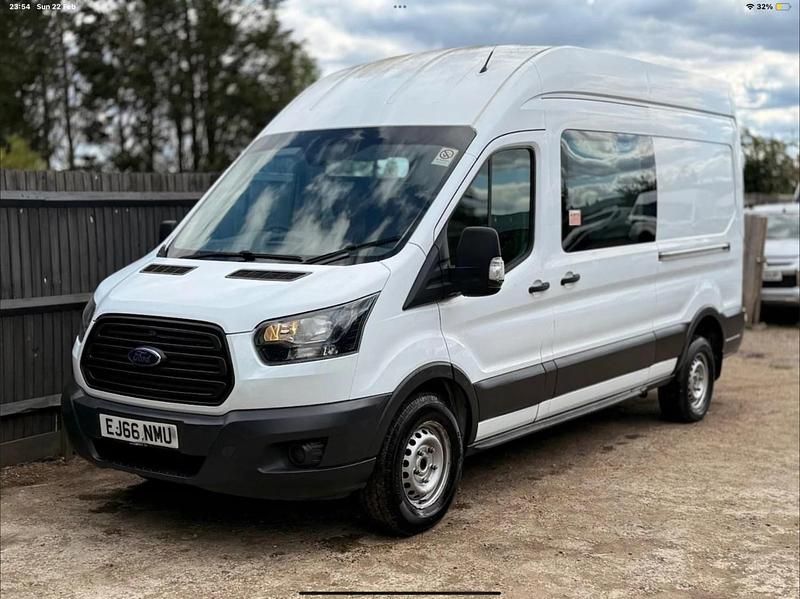 Used Ford Transit 125 HP (91 kW) 2016 White MPV