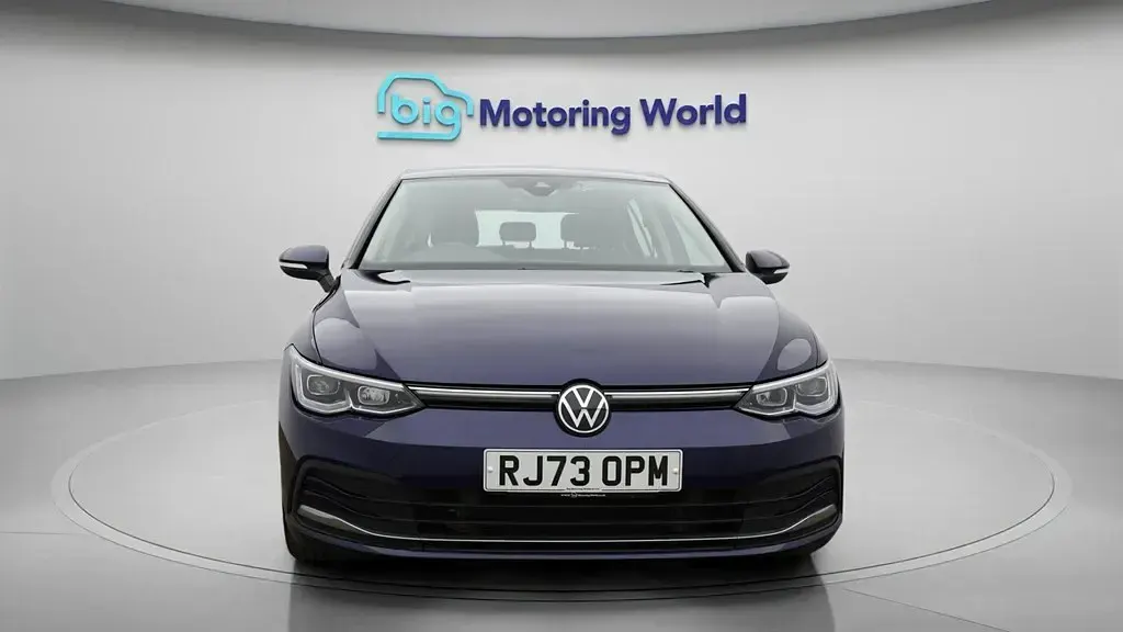 Used VW Golf VIII Style 204 HP (150 kW) 2023 Hatchback