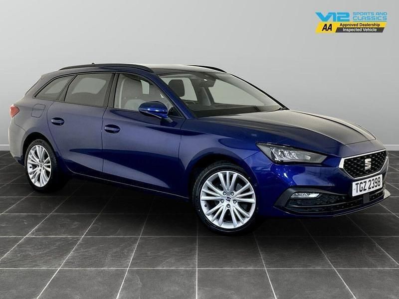 Blue Used 2021 Seat Leon SE Dynamic Estate | £9,595 (Good price) - Image 1/2