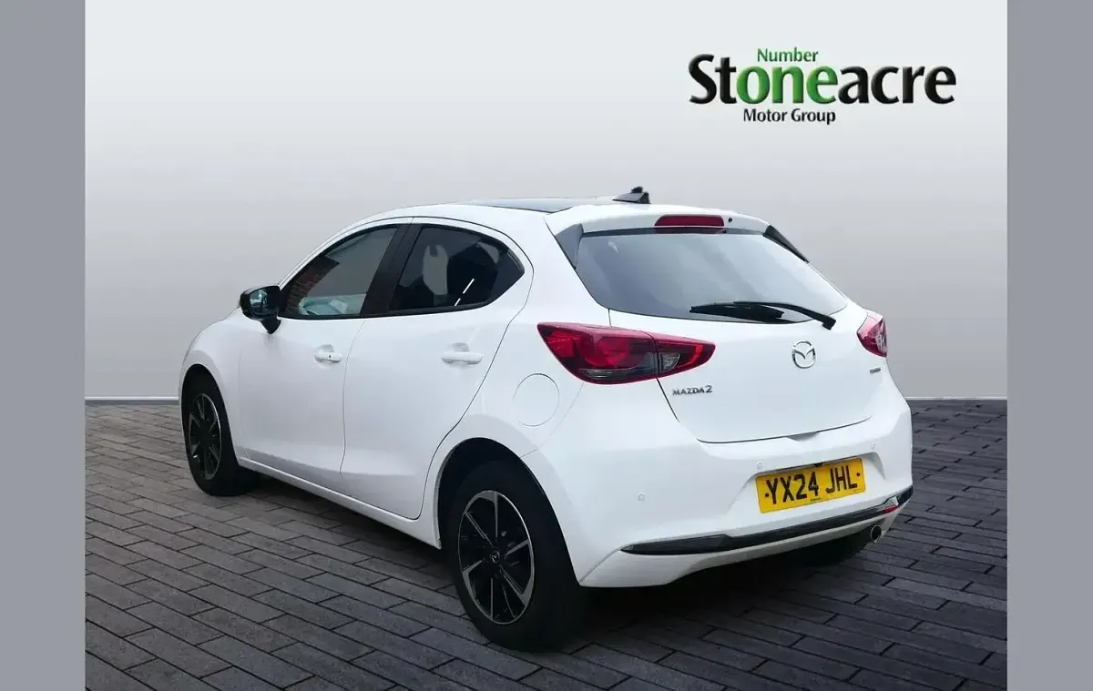 Usado Mazda 2 Homura-Aka 116 HP (85 kW) 2024 Branco Citadino