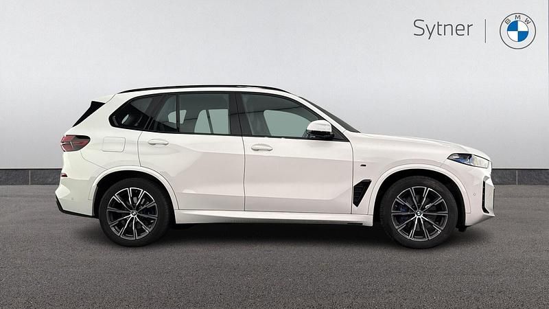 Used BMW X5 M Sport 294 HP (216 kW) 2023 White SUV