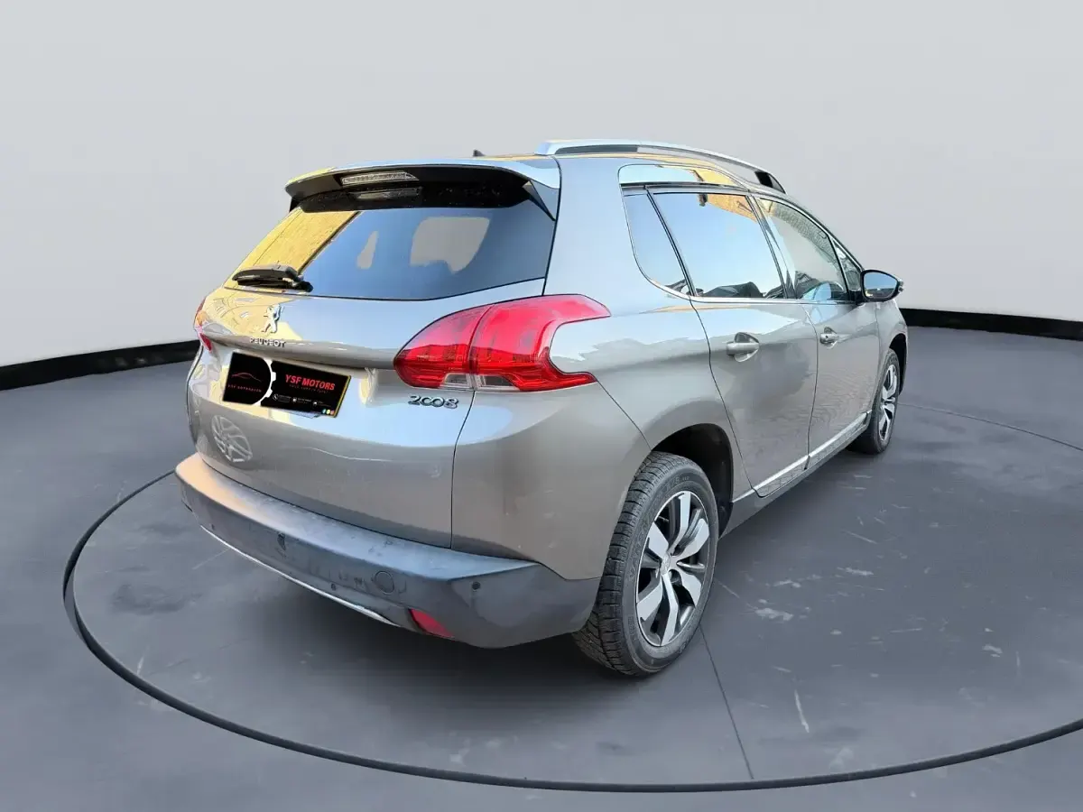 Second-hand Peugeot 2008 Allure 2014 Gri SUV