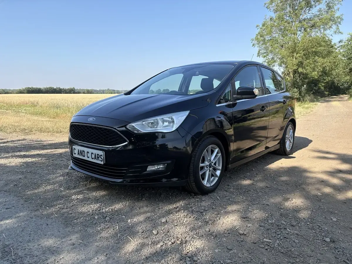 Used Ford C-MAX Zetec 125 HP (91 kW) 2015 Black MPV