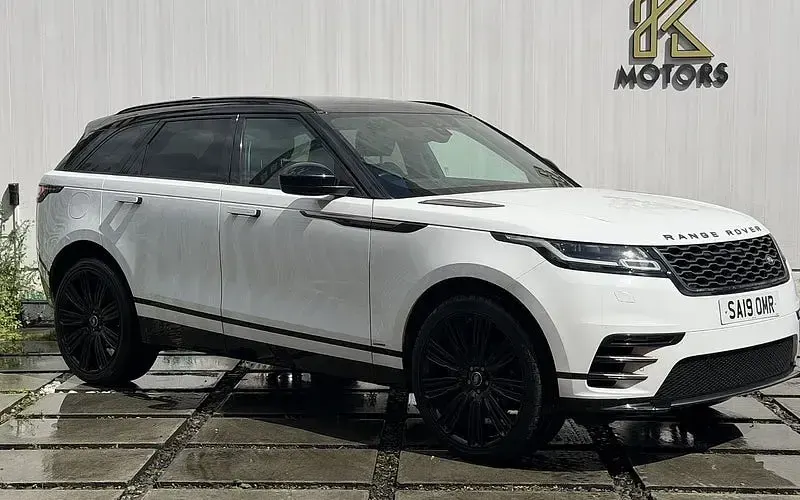 Used Land Rover Range Rover Velar R-Dynamic 179 HP (131 kW) 2019 SUV