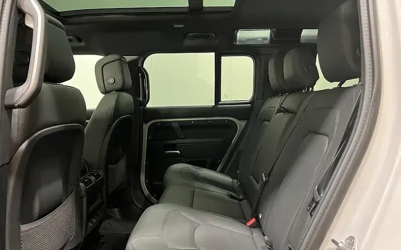New Land Rover Defender HSE Dynamic 249 HP (183 kW) 2025 SUV