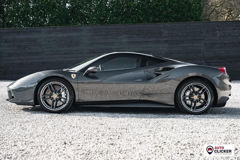 Used Ferrari 488 670 HP (492 kW) 2017 Grey Coupe