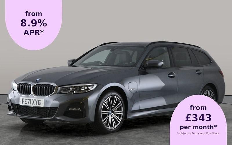 Used 2022 BMW 330e M Sport Estate | £23,257 (Good price) - Image 1/2