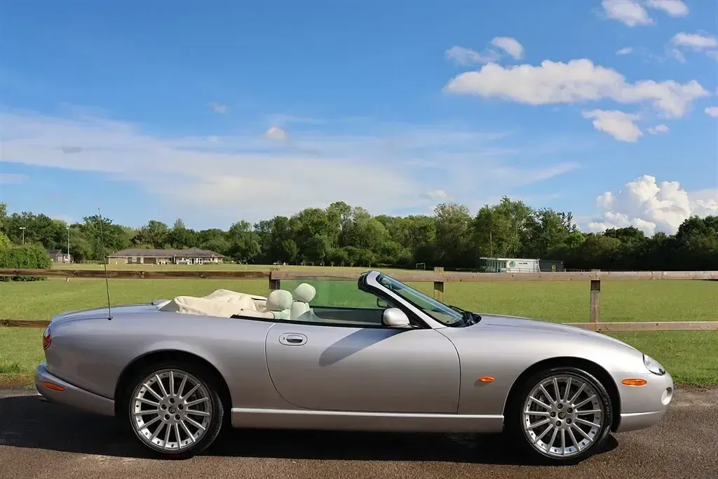 Used Jaguar XK8 2005 Silver Cabriolet