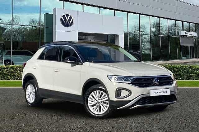 Grey Used 2022 VW T-Roc Life SUV | £19,794 (Fair price) - Image 1/4