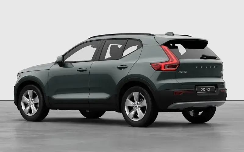 New Volvo XC40 Core 163 HP (119 kW) 2026 Sand dune SUV