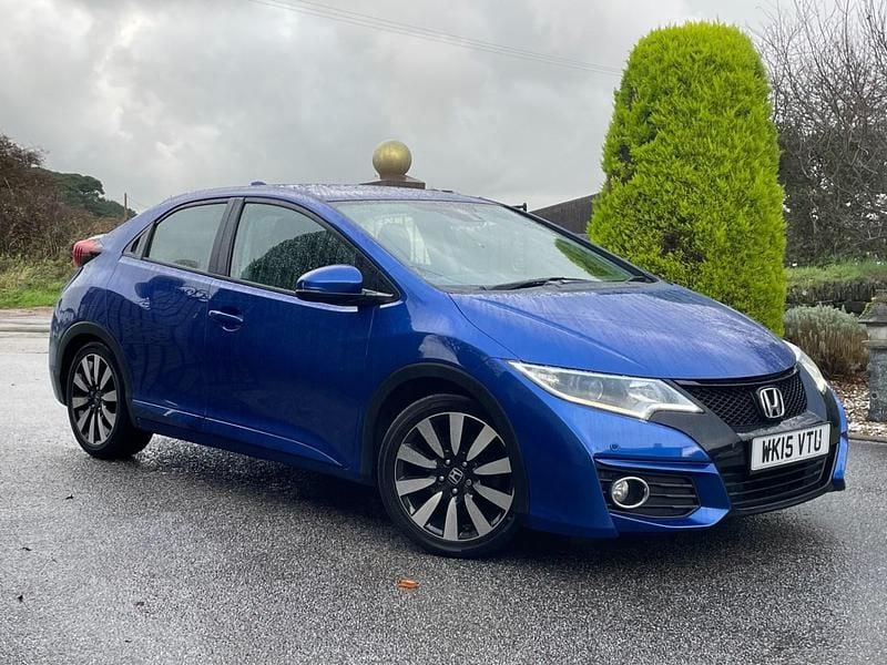 Blue Used 2015 Honda Civic SE Plus Hatchback | £7,995 (Fair price) - Image 1/4