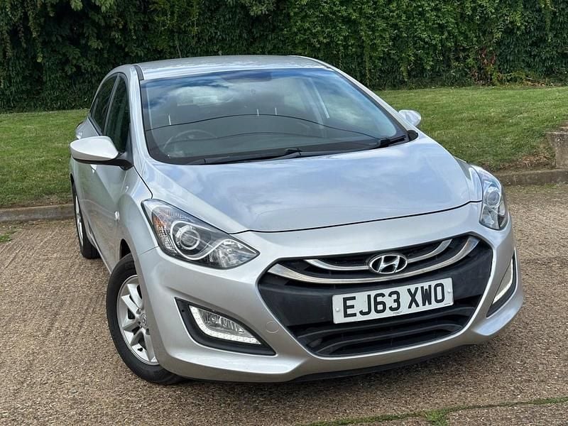 Silver Used 2013 Hyundai i30 Active Hatchback | £3,195 (Fair price) - Image 1/4